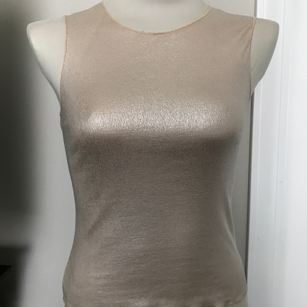 Velvet by Graham & Spencer gold tank top M